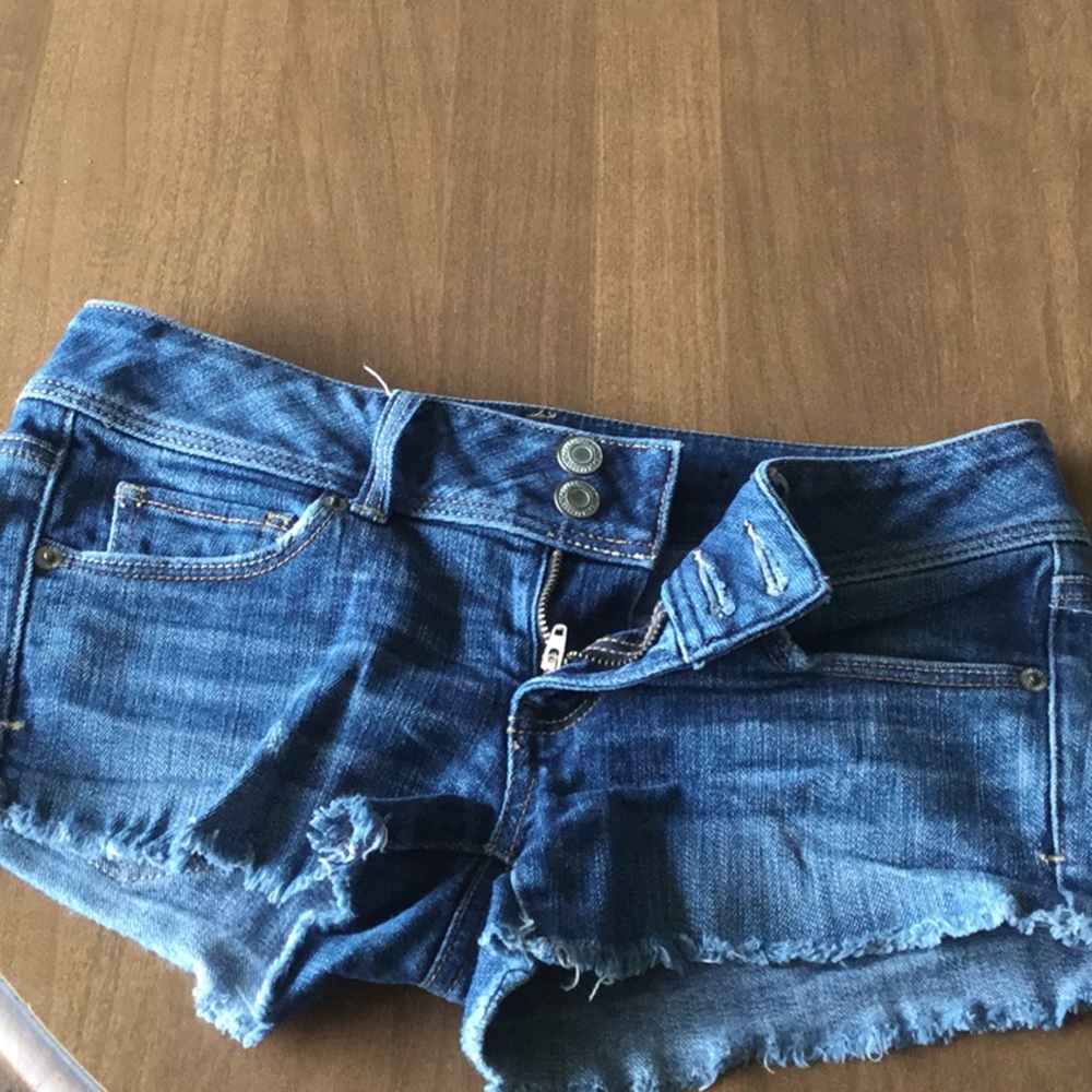 AE shorts